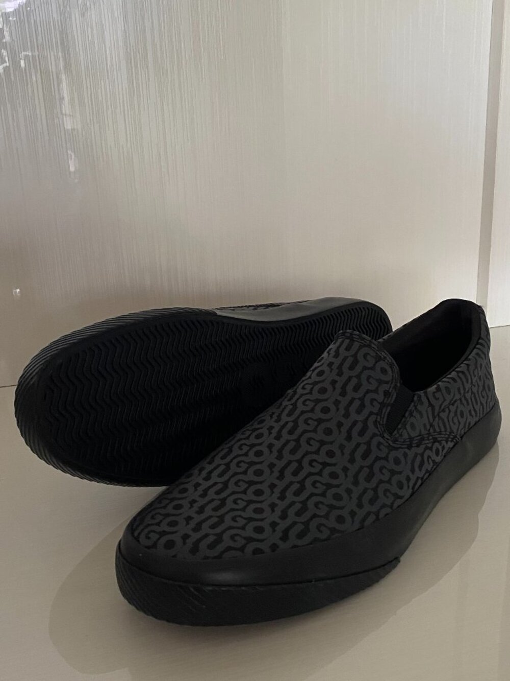 HUGO Slip on Shoe - Size 11